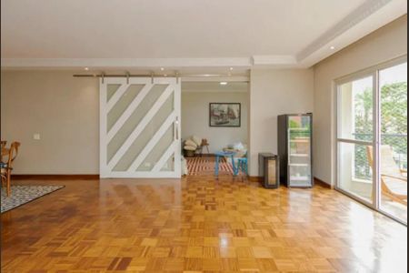 Apartamento à venda com 158m², 3 quartos e 2 vagas Apartamento à venda com 158m², 3 quartos e 2 vagasFoto 04
