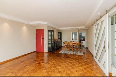 Apartamento à venda com 158m², 3 quartos e 2 vagas Apartamento à venda com 158m², 3 quartos e 2 vagasFoto 02