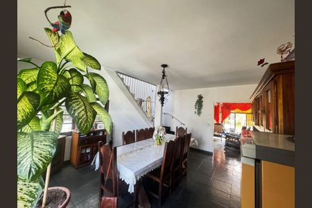Casa à venda com 23m², 4 quartos e 6 vagas Casa à venda com 23m², 4 quartos e 6 vagasFoto 14