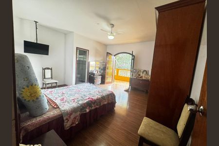Casa à venda com 23m², 4 quartos e 6 vagas Casa à venda com 23m², 4 quartos e 6 vagasFoto 28