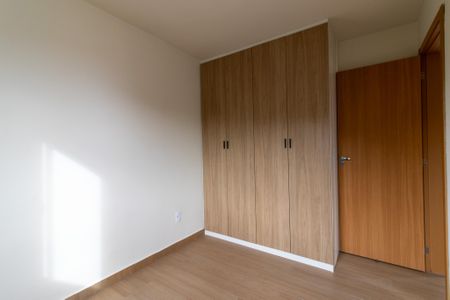 Apartamento para alugar com 46m², 2 quartos e 1 vagaQuarto 2
