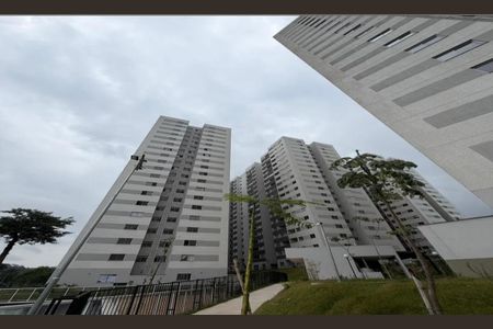 Fachada de apartamento à venda com 2 quartos, 45m² em Canhema, Diadema