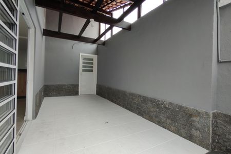 Casa de condomínio à venda com 173m², 3 quartos e 1 vaga Casa de condomínio à venda com 173m², 3 quartos e 1 vagaGaragem