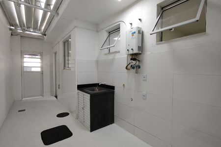 Casa de condomínio à venda com 173m², 3 quartos e 1 vaga Casa de condomínio à venda com 173m², 3 quartos e 1 vagaÁrea de Serviço