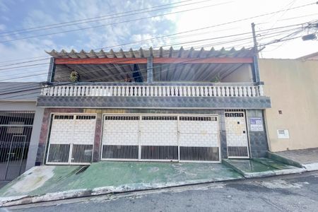 Fachada de casa à venda com 4 quartos, 250m² em Jardim D’abril, Osasco