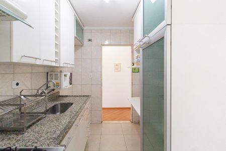 Apartamento para alugar com 65m², 3 quartos e 1 vaga Apartamento para alugar com 65m², 3 quartos e 1 vagaCozinha e área de serviço