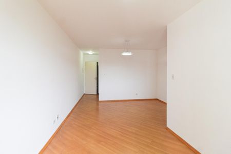 Apartamento para alugar com 65m², 3 quartos e 1 vaga Apartamento para alugar com 65m², 3 quartos e 1 vagaSala