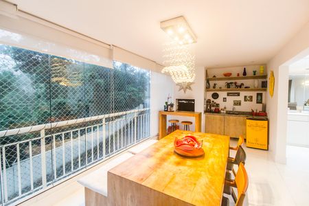 Varanda gourmet de apartamento à venda com 3 quartos, 158m² em Centro Empresarial Tamboré, Santana de Parnaíba