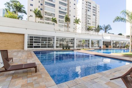 Apartamento à venda com 158m², 3 quartos e 3 vagasPiscina