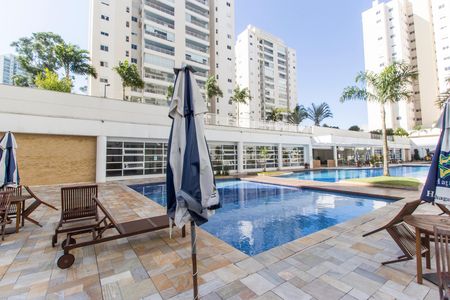 Apartamento à venda com 158m², 3 quartos e 3 vagasPiscina