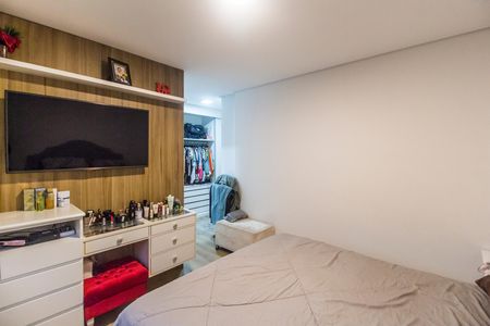 Apartamento à venda com 158m², 3 quartos e 3 vagas Apartamento à venda com 158m², 3 quartos e 3 vagasSuíte 1