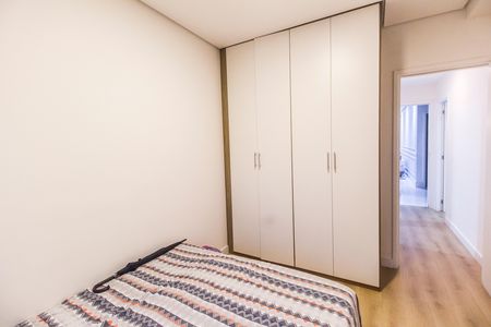 Apartamento à venda com 158m², 3 quartos e 3 vagas Apartamento à venda com 158m², 3 quartos e 3 vagasSuíte 2