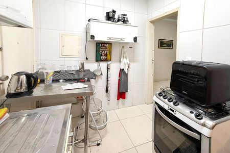 Apartamento à venda com 140m², 3 quartos e 1 vaga Apartamento à venda com 140m², 3 quartos e 1 vagaCozinha
