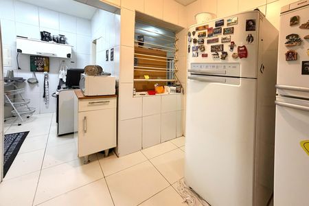 Apartamento à venda com 140m², 3 quartos e 1 vaga Apartamento à venda com 140m², 3 quartos e 1 vagaÁrea de Serviço