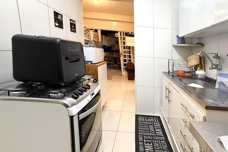 Apartamento à venda com 140m², 3 quartos e 1 vaga Apartamento à venda com 140m², 3 quartos e 1 vagaCozinha
