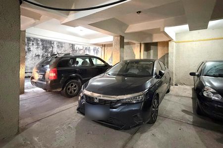 Apartamento à venda com 140m², 3 quartos e 1 vaga Apartamento à venda com 140m², 3 quartos e 1 vagaVaga