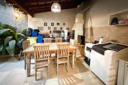Apartamento à venda com 140m², 3 quartos e 1 vaga Apartamento à venda com 140m², 3 quartos e 1 vagaEspaço Gourmet