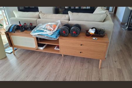 Apartamento para alugar com 107m², 2 quartos e 2 vagas Apartamento para alugar com 107m², 2 quartos e 2 vagasSala