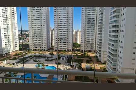 Apartamento para alugar com 107m², 2 quartos e 2 vagas Apartamento para alugar com 107m², 2 quartos e 2 vagasVaranda