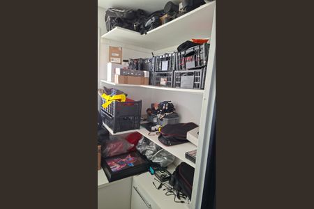 Apartamento para alugar com 107m², 2 quartos e 2 vagas Apartamento para alugar com 107m², 2 quartos e 2 vagasQuarto