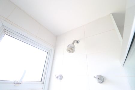 Apartamento para alugar com 81m², 2 quartos e 2 vagasBanheiro 