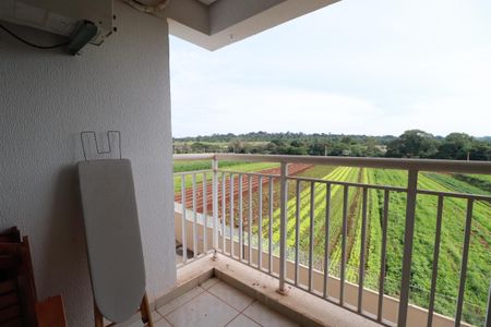 Apartamento para alugar com 81m², 2 quartos e 2 vagasVaranda 
