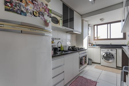 Apartamento para alugar com 81m², 2 quartos e 2 vagas Apartamento para alugar com 81m², 2 quartos e 2 vagasCozinha e Área de Serviço