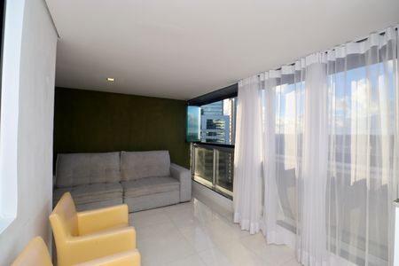 Sala de apartamento para alugar com 1 quarto, 50m² em Caminho das Árvores, Salvador