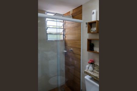 Apartamento à venda com 59m², 2 quartos e 1 vaga Apartamento à venda com 59m², 2 quartos e 1 vagaBanheiro