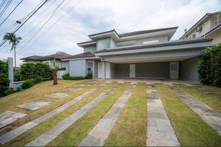 Casa de condomínio à venda com 422m², 4 quartos e 9 vagas Casa de condomínio à venda com 422m², 4 quartos e 9 vagasFoto 72