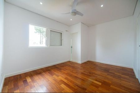 Casa de condomínio à venda com 422m², 4 quartos e 9 vagas Casa de condomínio à venda com 422m², 4 quartos e 9 vagasFoto 17
