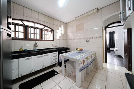 Casa à venda com 138m², 2 quartos e 1 vagaCozinha
