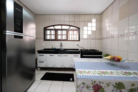 Casa à venda com 138m², 2 quartos e 1 vagaCozinha