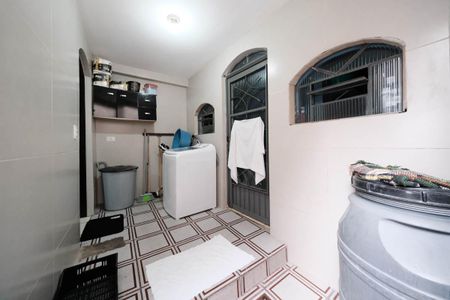 Casa à venda com 138m², 2 quartos e 1 vagaÁrea externa