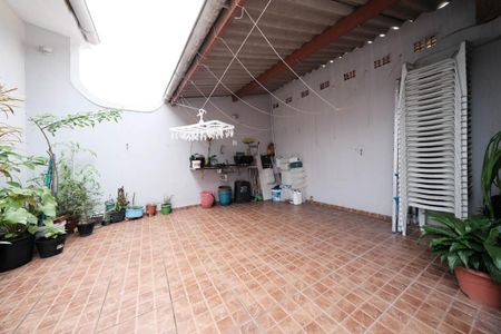 Casa à venda com 138m², 2 quartos e 1 vagaÁrea externa