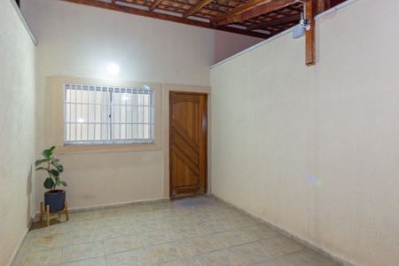 Casa à venda com 70m², 2 quartos e 1 vaga Casa à venda com 70m², 2 quartos e 1 vagaGaragem