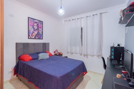 Quarto 2 de casa à venda com 2 quartos, 70m² em Vila Mirante, São Paulo