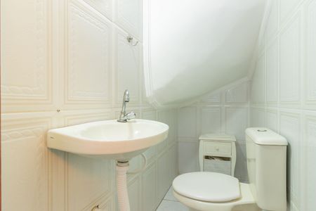 Casa à venda com 70m², 2 quartos e 1 vaga Casa à venda com 70m², 2 quartos e 1 vagaLavabo