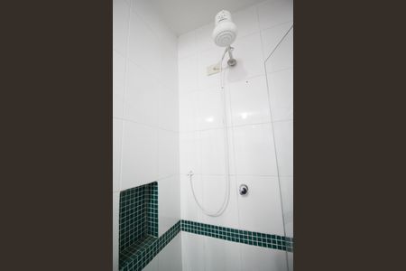Apartamento para alugar com 81m², 2 quartos e 1 vaga Apartamento para alugar com 81m², 2 quartos e 1 vagaBanheiro da Suíte