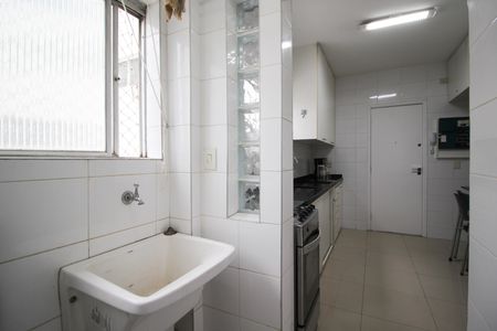 Apartamento para alugar com 81m², 2 quartos e 1 vaga Apartamento para alugar com 81m², 2 quartos e 1 vagaÁrea de Serviço