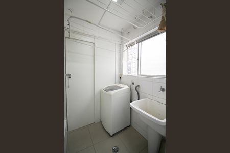 Apartamento para alugar com 81m², 2 quartos e 1 vaga Apartamento para alugar com 81m², 2 quartos e 1 vagaÁrea de Serviço