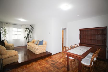 Sala de apartamento para alugar com 2 quartos, 81m² em Vila Nova Conceição, São Paulo