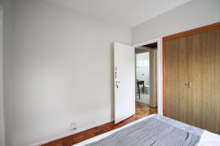 Apartamento para alugar com 81m², 2 quartos e 1 vaga Apartamento para alugar com 81m², 2 quartos e 1 vagaSuíte