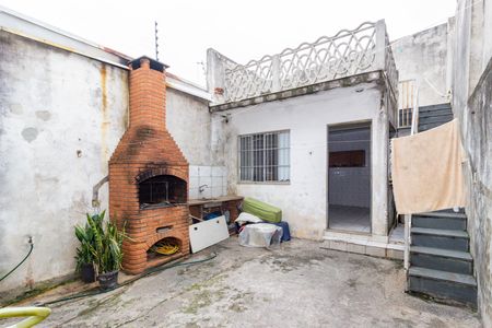 Casa para alugar com 150m², 4 quartos e 1 vaga Casa para alugar com 150m², 4 quartos e 1 vagaQuintal