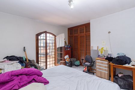 Casa para alugar com 150m², 4 quartos e 1 vaga Casa para alugar com 150m², 4 quartos e 1 vagaQuarto 1