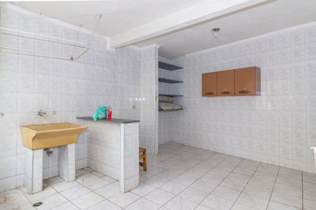 Casa para alugar com 150m², 4 quartos e 1 vaga Casa para alugar com 150m², 4 quartos e 1 vagaLavanderia Edícula