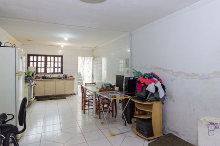 Casa para alugar com 150m², 4 quartos e 1 vaga Casa para alugar com 150m², 4 quartos e 1 vagaCozinha