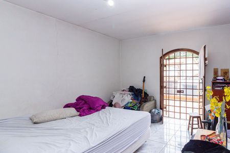 Casa para alugar com 150m², 4 quartos e 1 vaga Casa para alugar com 150m², 4 quartos e 1 vagaQuarto 1