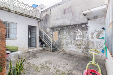 Casa para alugar com 150m², 4 quartos e 1 vaga Casa para alugar com 150m², 4 quartos e 1 vagaQuintal