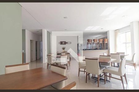 Apartamento para alugar com 98m², 3 quartos e 2 vagas Apartamento para alugar com 98m², 3 quartos e 2 vagasÁrea comum - Salão de festas